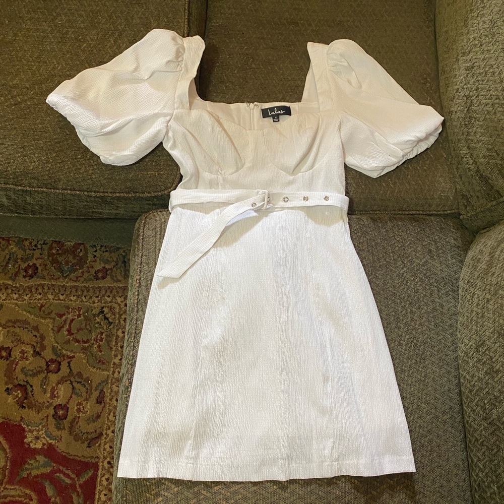 Lulu’s White Puff Sleeve Belted Mini Dress (Sz Small) - Picture 3 of 15